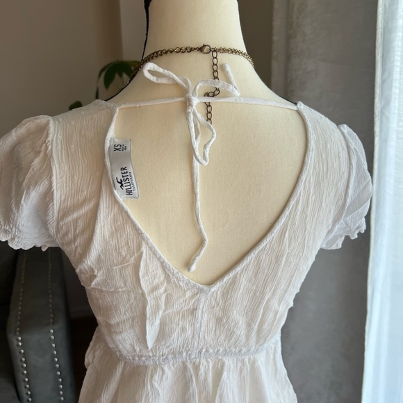 💥💥Hollister White Flutter Sleeve Peplum Blouse💥💥 - Picture 5 of 8